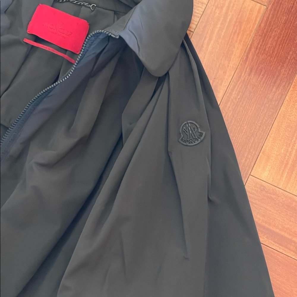 Moncler Gamme Rouge Jacket / Light Coat / Poncho / Cloak - Size 1 ( XS - S )